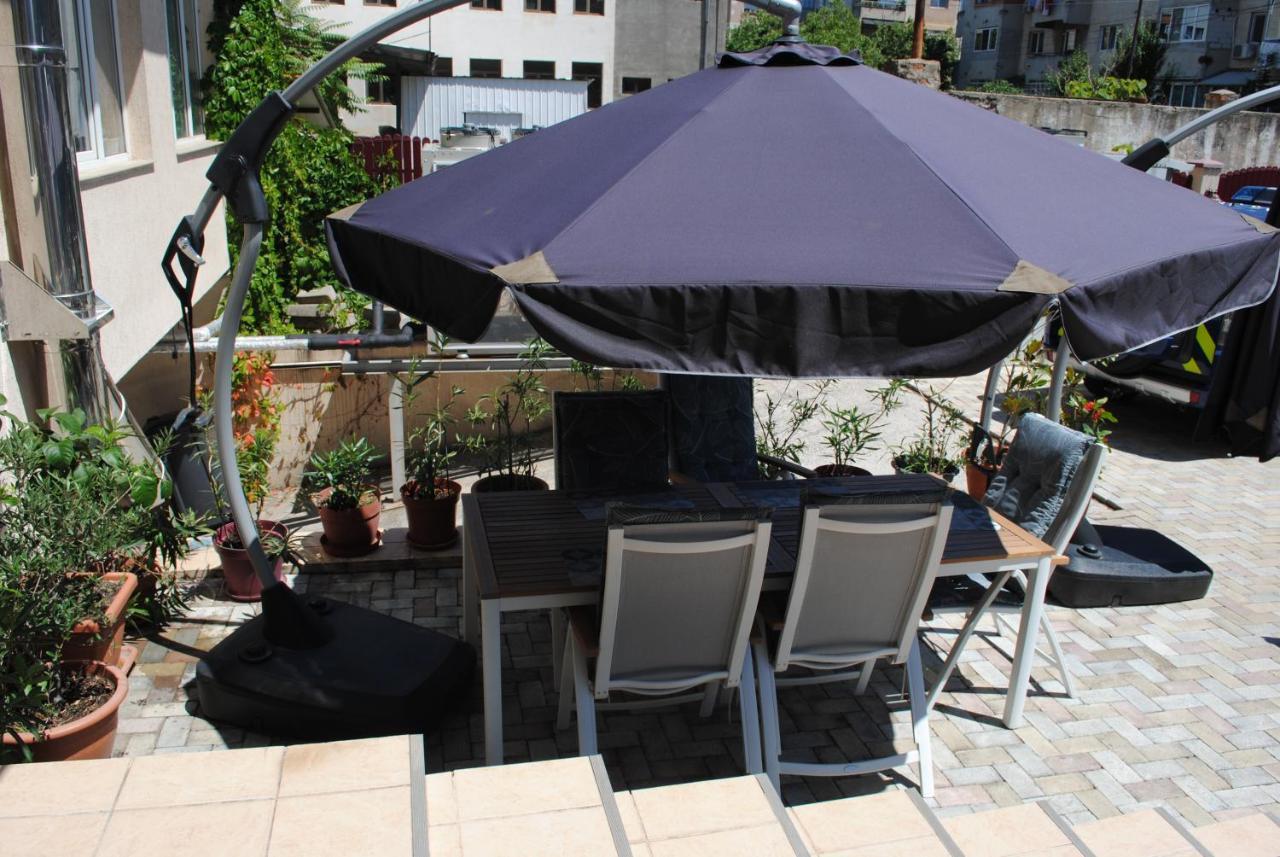 Hotel Corona โดรเบตา-ตูร์นู เซเวริน ภายนอก รูปภาพ